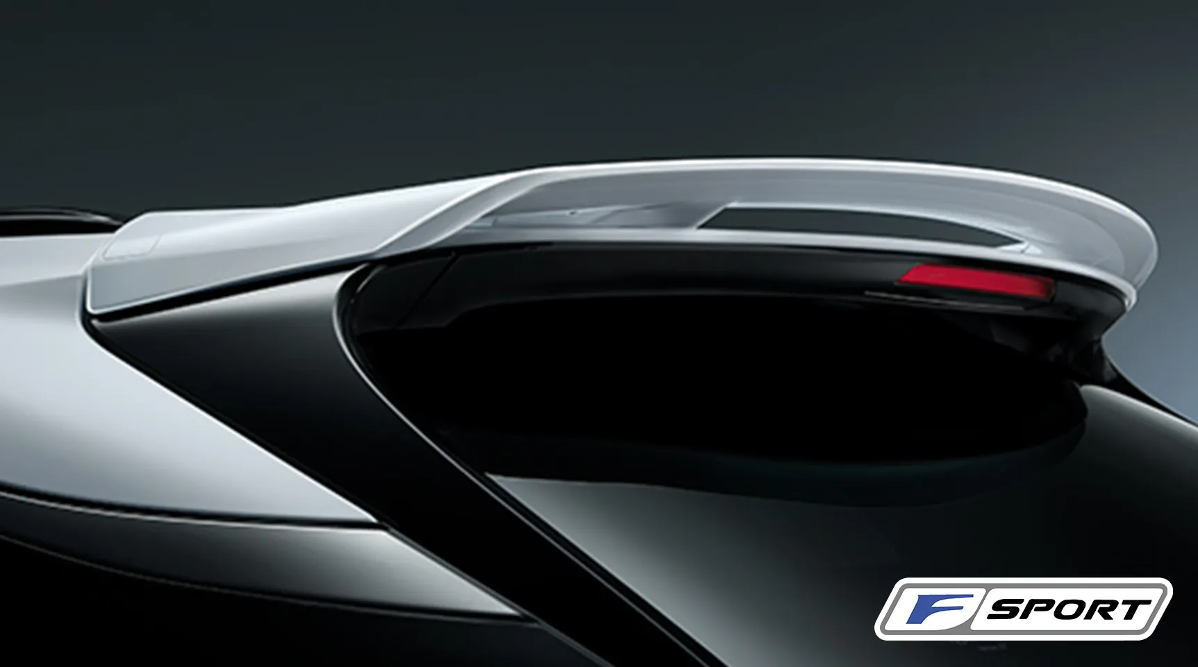 リアウィング