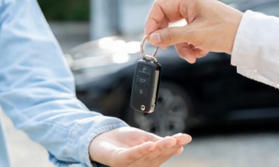 カーリースの納車期間は？最短で乗る方法や納車までの流れ、代車の有無を専門家が解説