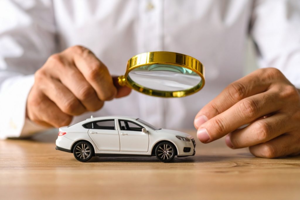 【年数・走行距離別】買い替えの目安と判断基準