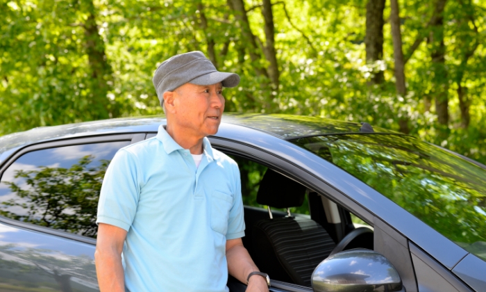 70歳を過ぎても自動車ローンは組める?年齢制限や審査に通るポイントを解説