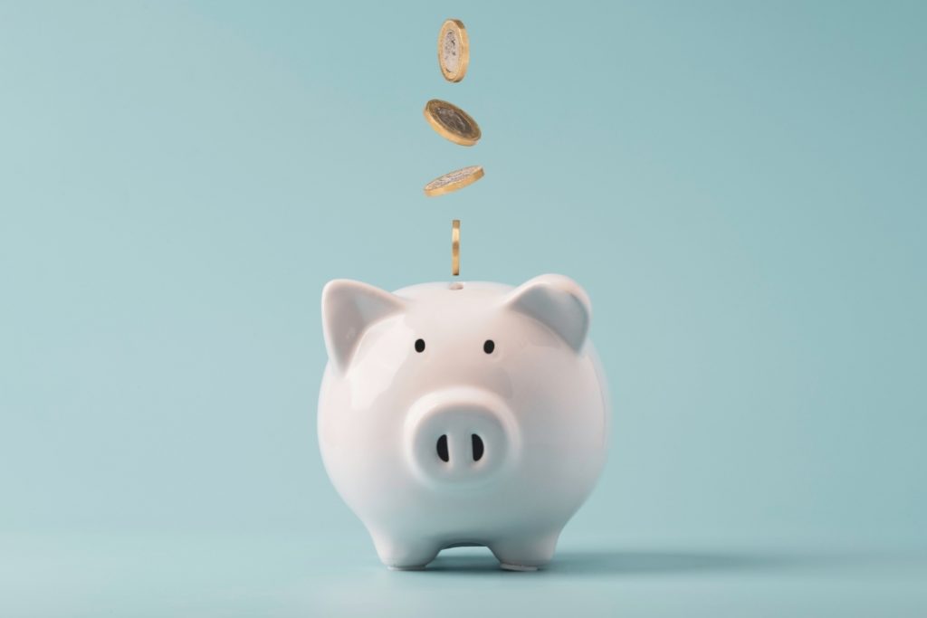 カーリースの金利・手数料を抑える4つのポイント