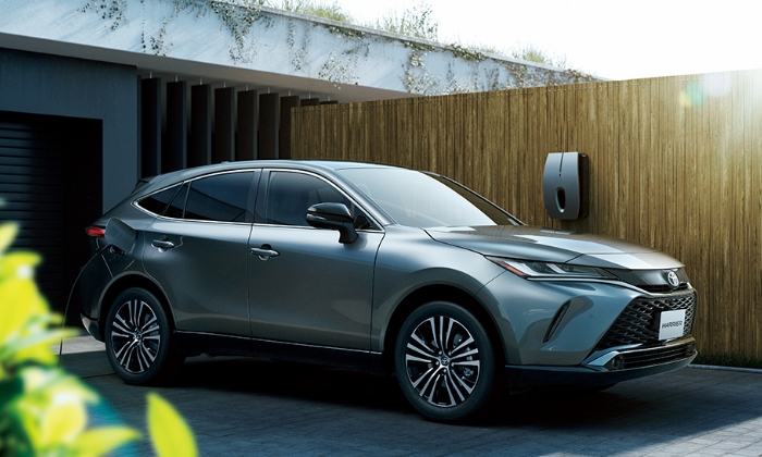 ハリアーとクラウンスポーツの違いを徹底比較！おすすめはどっち？