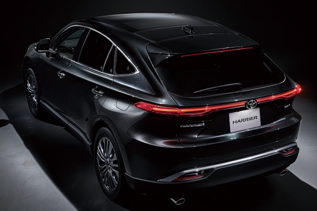 エクステリア:コンセプトの違いが鮮明に