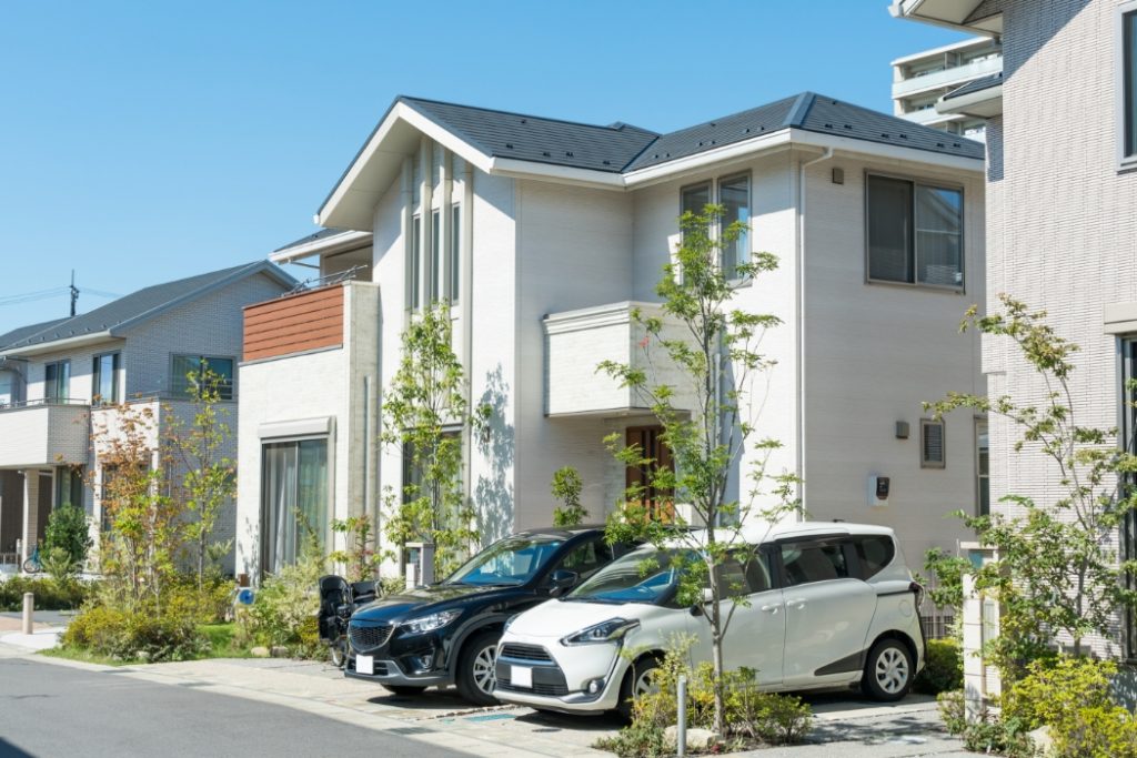 クルカが提案する新しい車の乗り方で、失敗しないファミリーカー選び