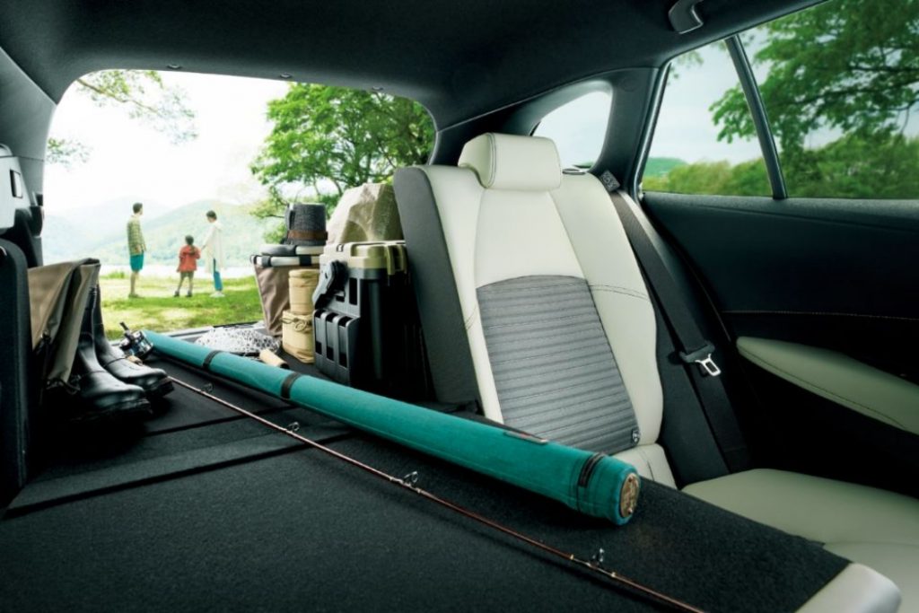 トヨタ カローラツーリング