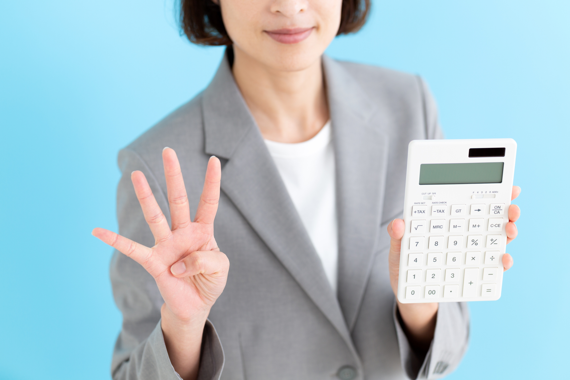 審査で見られる4つの重要ポイントと「合格」の目安